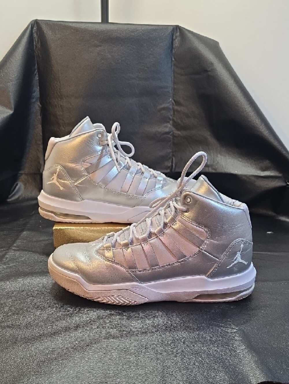 Jordan Max Aura Silver High-Top Basketball Sneakers - Picture 3 of 9